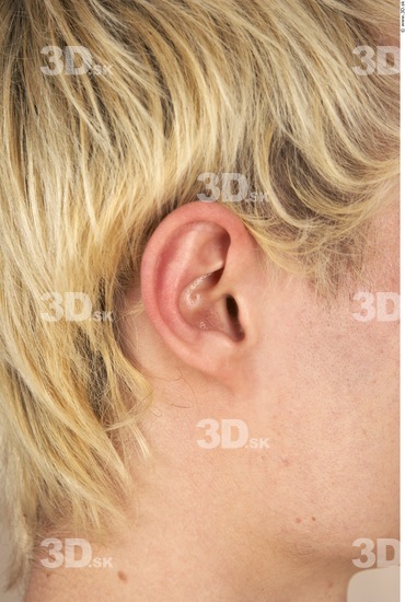 Ear Man White Nude Slim