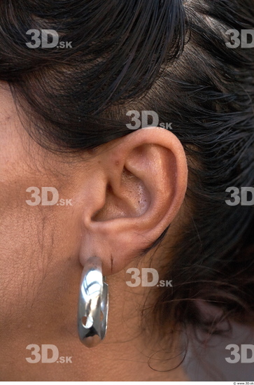 Ear Woman Another Average