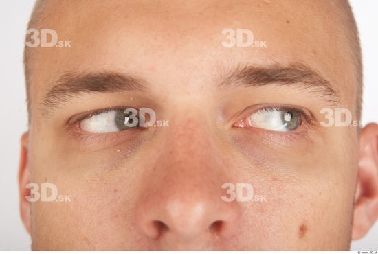 Eye Man Average Studio photo references