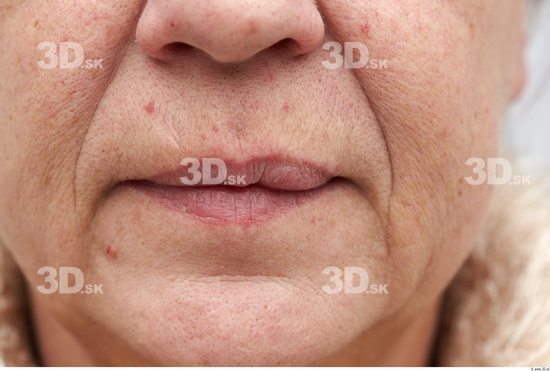 Mouth Woman White Average Wrinkles