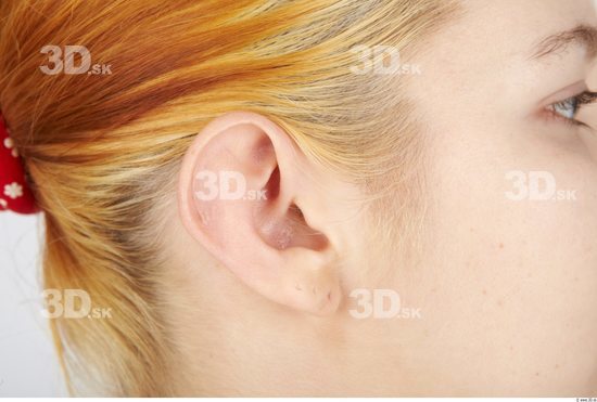 Ear Whole Body Woman Animation references Average Studio photo references