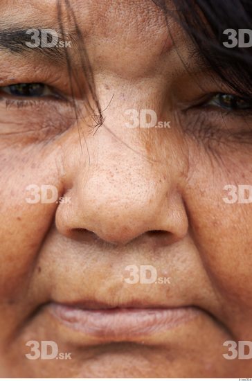 Face Head Woman White Chubby Overweight Street photo references