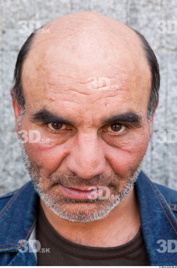 Head Man Casual Slim Average Bald Street photo references