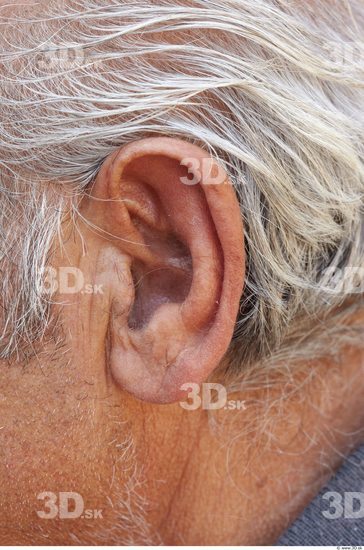Ear Head Man Woman Casual Average Chubby Street photo references