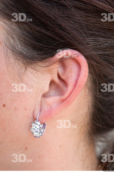 Ear Woman White Jewel Chubby