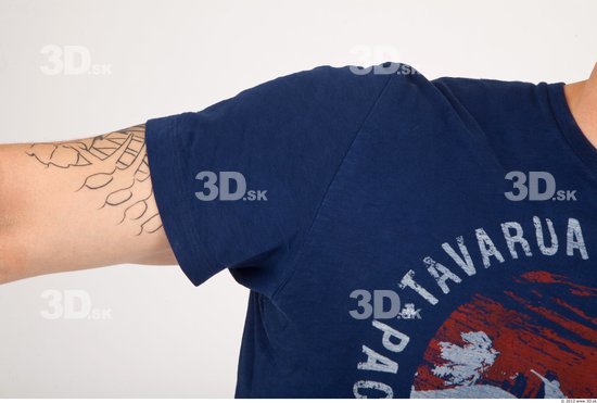 Arm Whole Body Man Animation references Casual Shirt T shirt Average Studio photo references