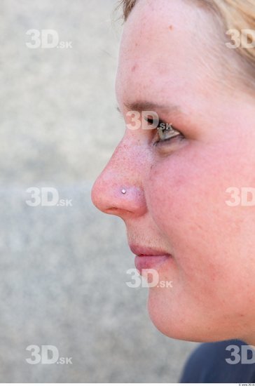 Nose Woman White Piercing Casual Average