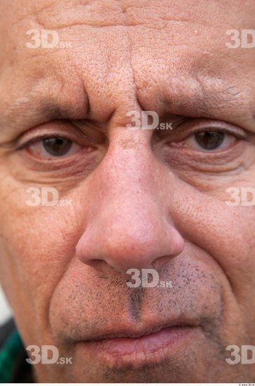 Nose Man White Average Wrinkles