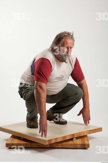 Whole Body Man Other White Casual Overweight Bearded