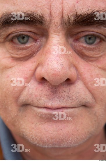 Nose Man White Average Wrinkles