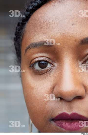 Eye Woman Black Casual Chubby Street photo references