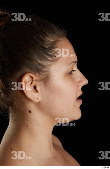 Serina Gomez  A head phoneme side view  jpg