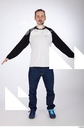 Photos Nigel A pose whole body 0001.jpg