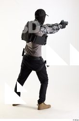 Andrew Elliott Contractor Shooting from Pistol shooting standing whole body…