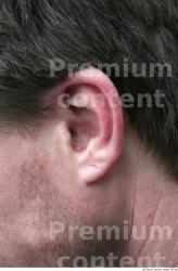 Ear Man White Average