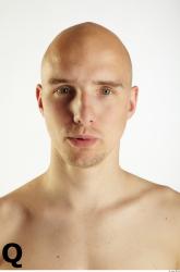 Head Phonemes Man White Slim Bald