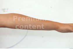 Forearm Man White Average