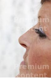 Nose Woman White Average